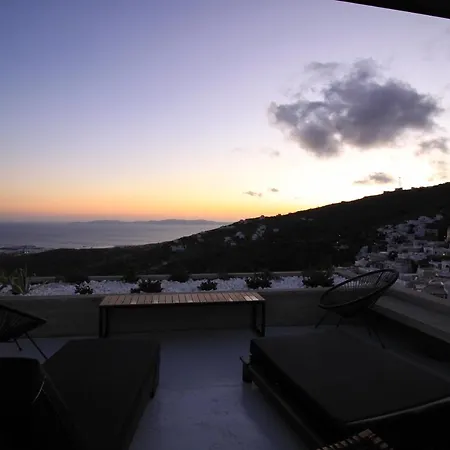 Nefeli Tinos * Triandáros