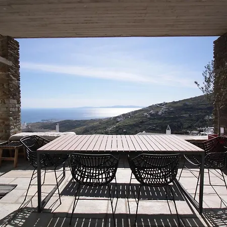 Nefeli Tinos Villa Triandáros