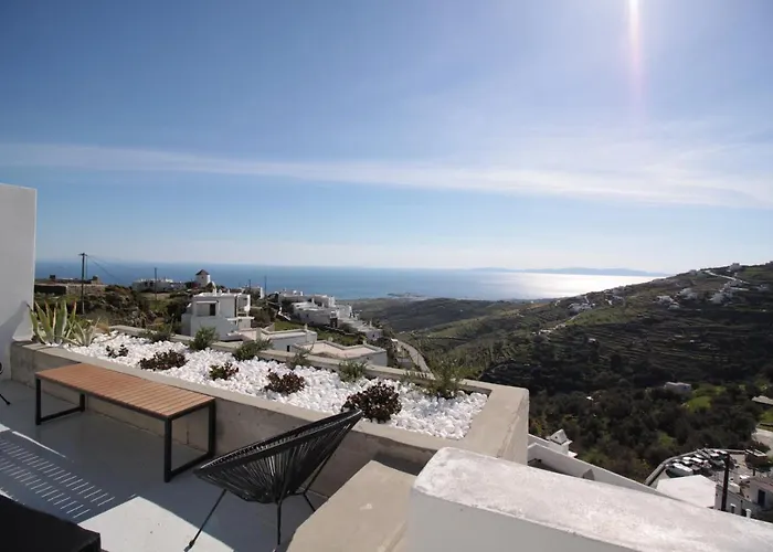 Nefeli Tinos * Τριαντάρος