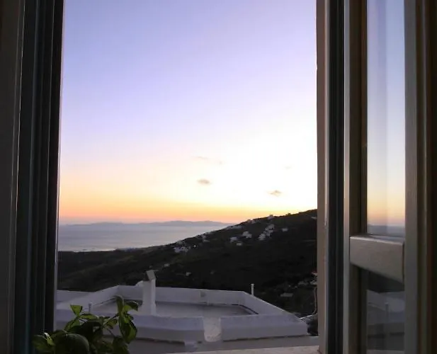 Nefeli Tinos Villa Triandáros