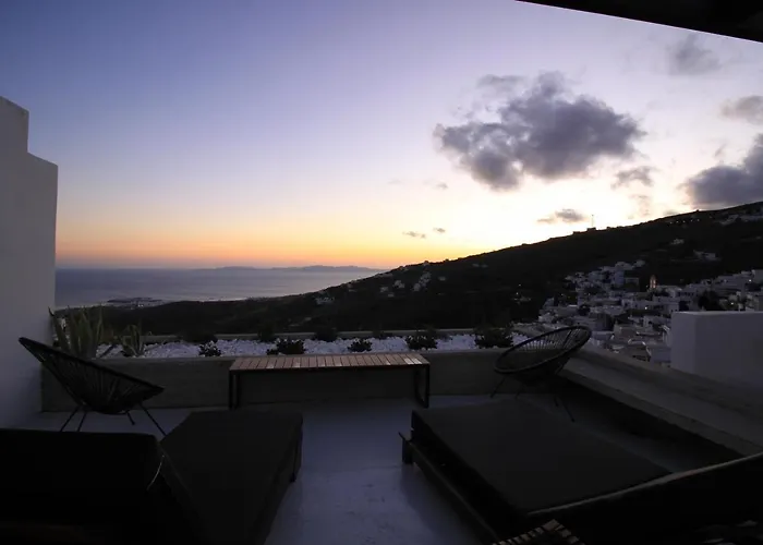 Nefeli Tinos * Τριαντάρος